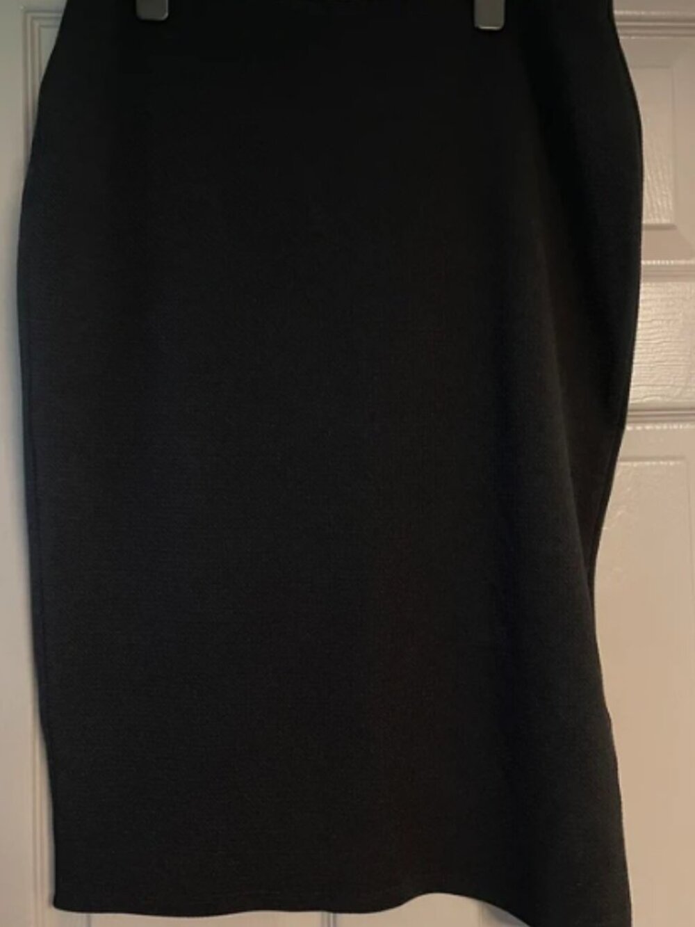 High waisted slim knit skirt